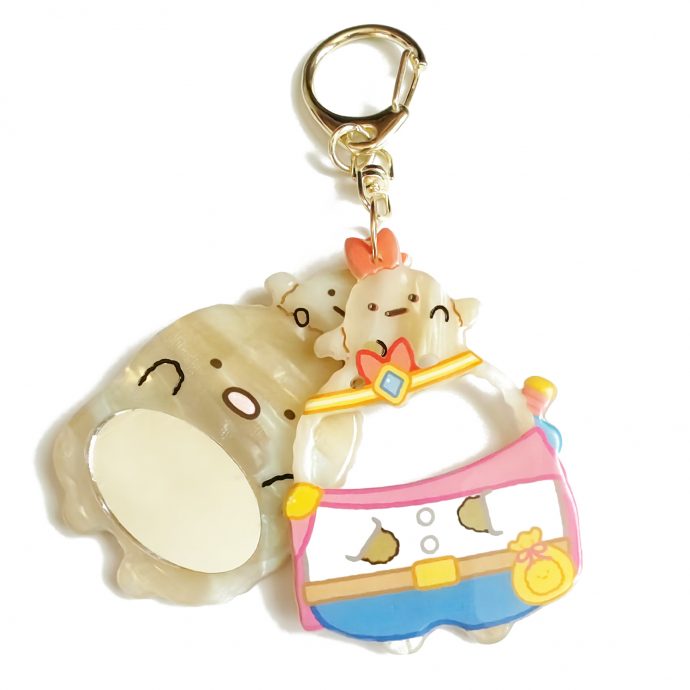 二倍楽しめる☆ダブルミラーチャーム発売開始！ | 映画 すみっコぐらし